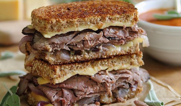 Roast Beef Smoked Gouda Grilled Cheese