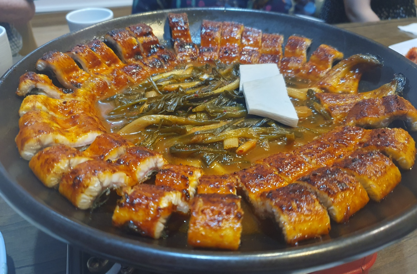 수원 영통 장어구이 장어정식 가족모임하기 좋은 곳: 소금빛풍천장어 수원영통직영점