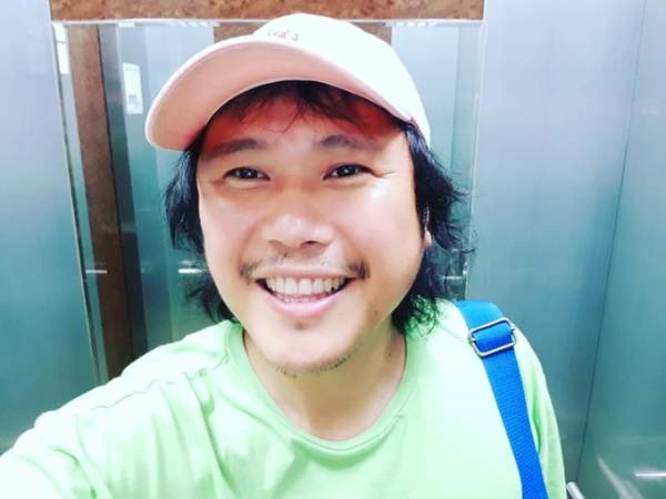육중완 프로필