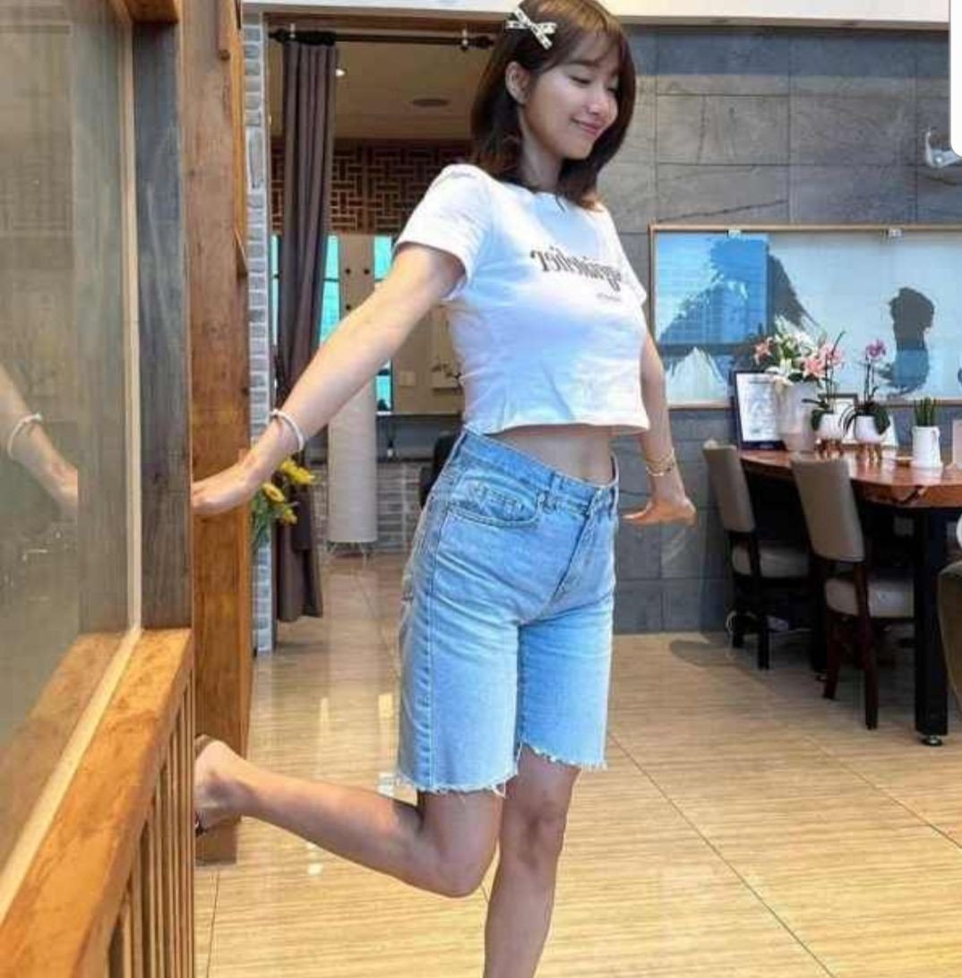  오또맘, 숨길 수 없는 '볼륨감'...'뭘 입어도 섹시'