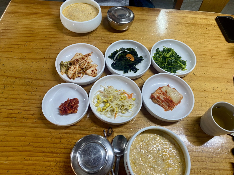 기와집순두부-상차림