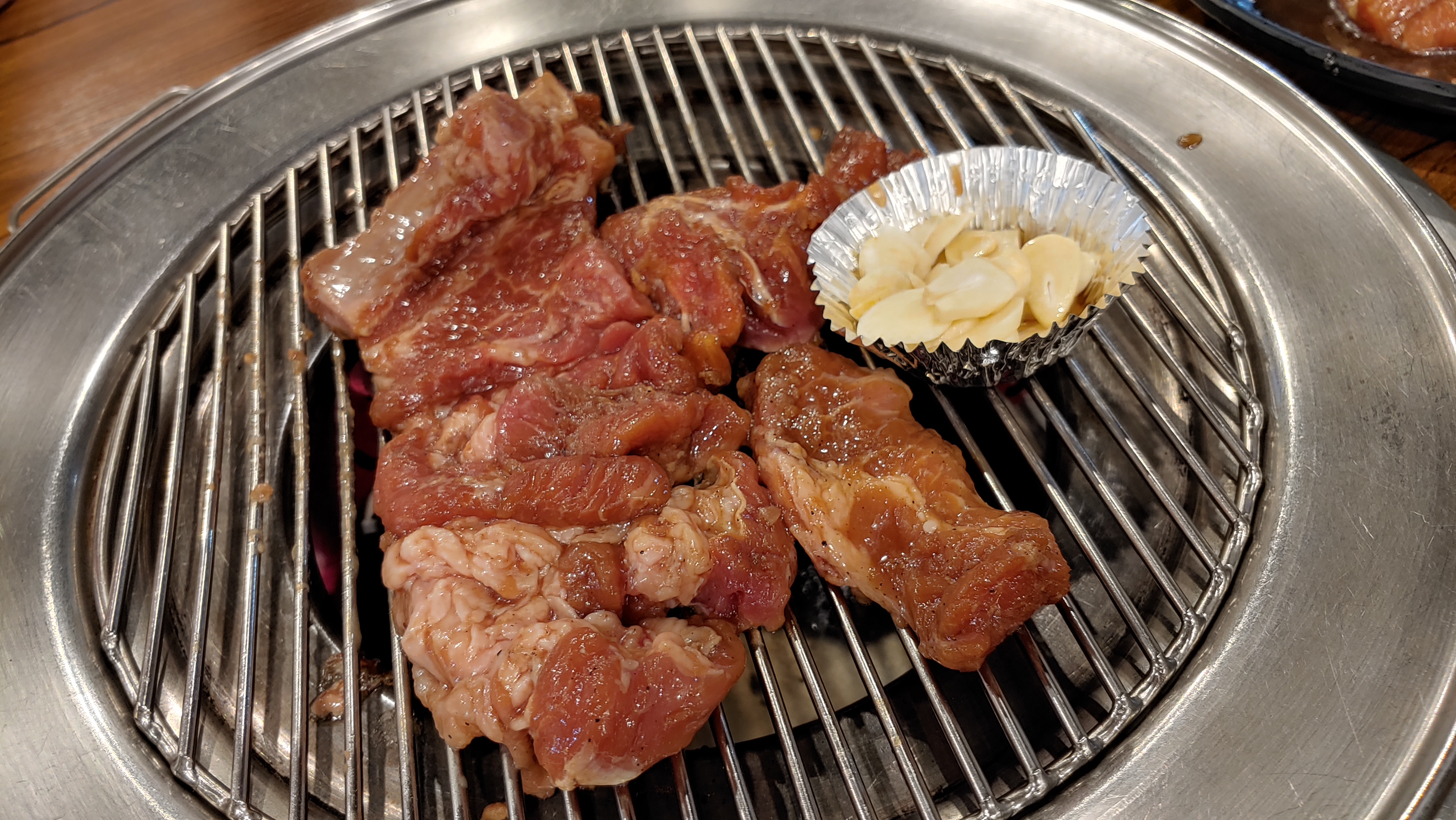  친절하고 반찬많은 돼지갈비 맛집, 숯불 마포돼지갈비