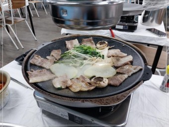 38000원 냉동삼겹살 한상차림