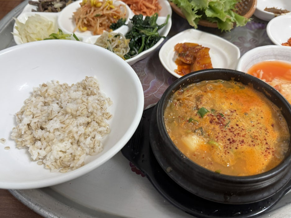 웰빙고바우식당 2