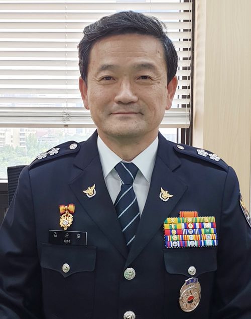  김순호 프로필 (1대 행정안전부 경찰국장 논란)