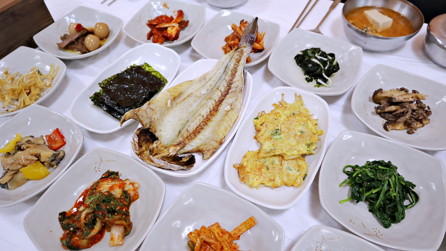 맛집백반 이미지