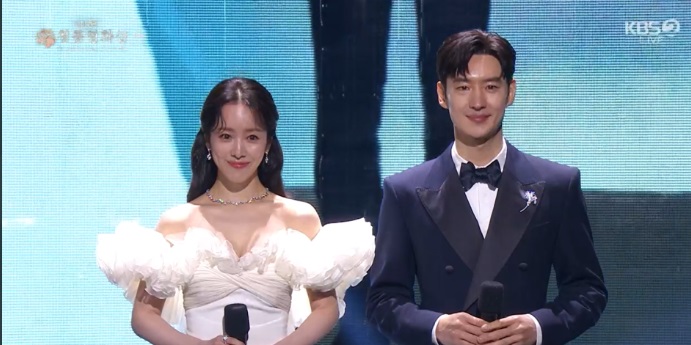 새로운 MC