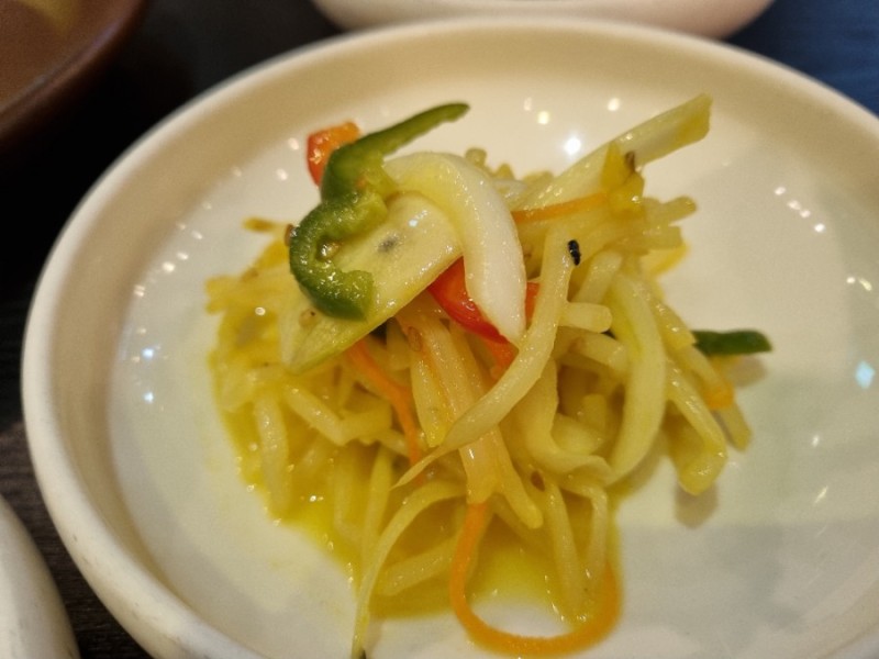 퀄리티 좋은 밑반찬