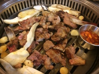 흑돼지통갈비 왕꼬치