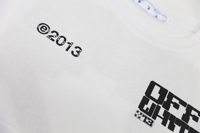  [OFF WHITE] 오프화이트 테크 마커 반팔 티셔츠 (2 COLOR)
