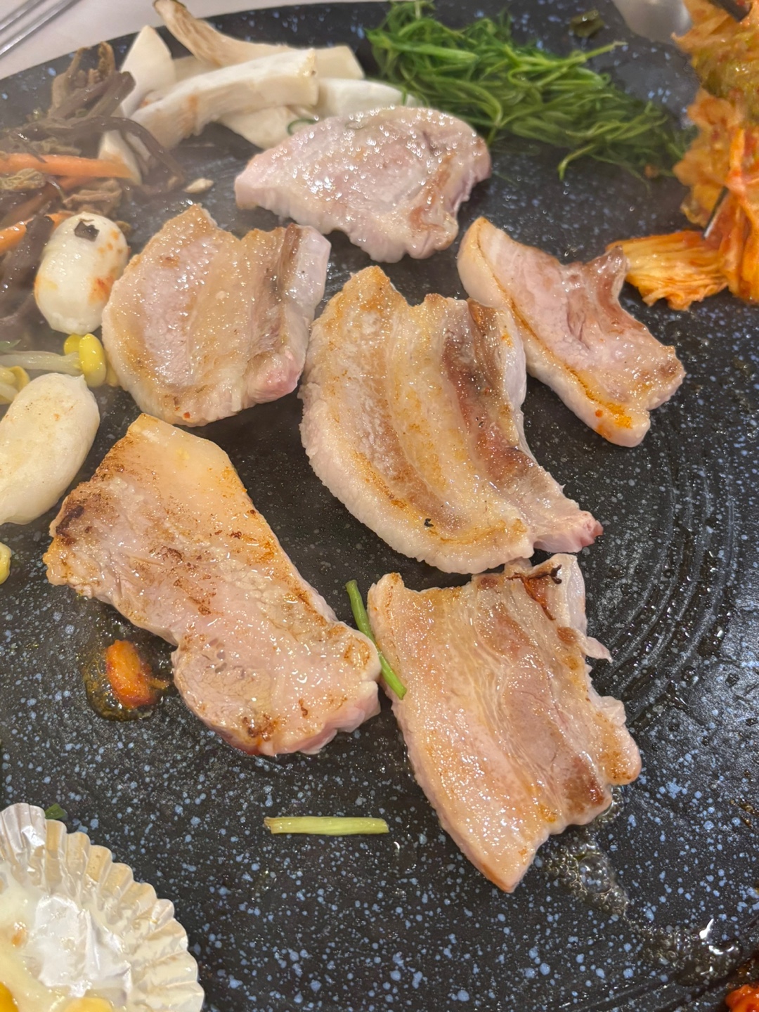 청주 삼겹살 거리 더덕 솥뚜껑 삼겹살 서문점 후기