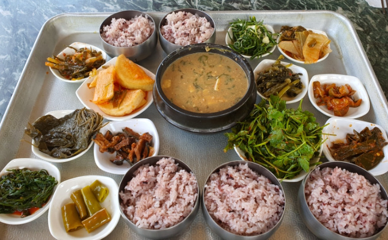 남겨서뭐하게 아산 밥 주는 민박집 시골밥상