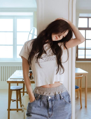 서예지-프로필3