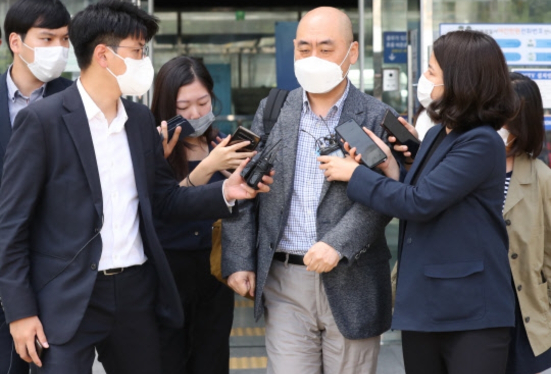  고한석 비서실장 6층 사람들..고한석 프로필