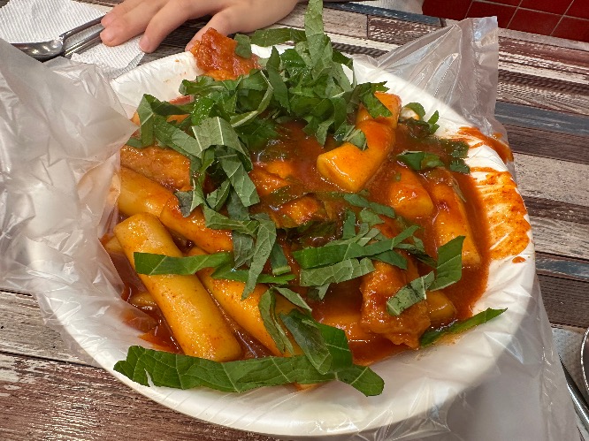 순금이네떡볶이 중 깻잎떡볶이