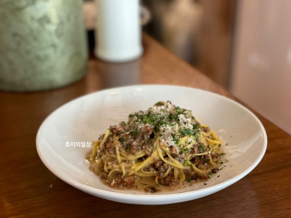 한남동 맛집 오스테리아 오르조 - 화이트 라구 파스타