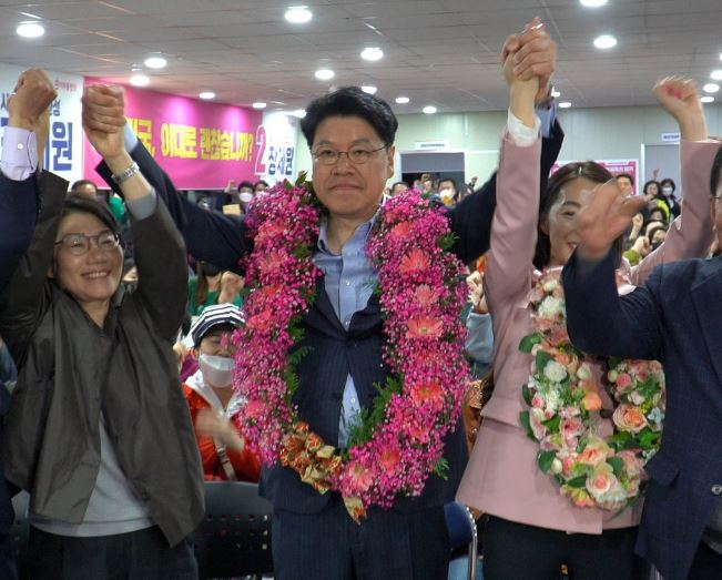  장제원 원내대표 불출마,장제원 프로필 나이 아들