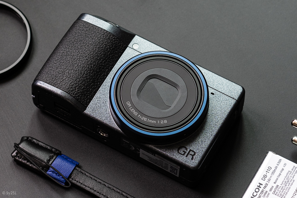  Ricoh GR3x Urban edition 소개