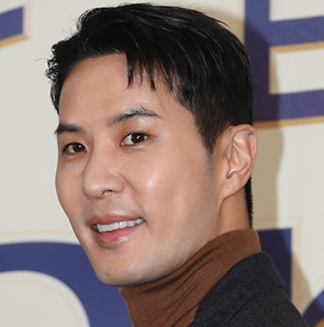 이주명과 김지석