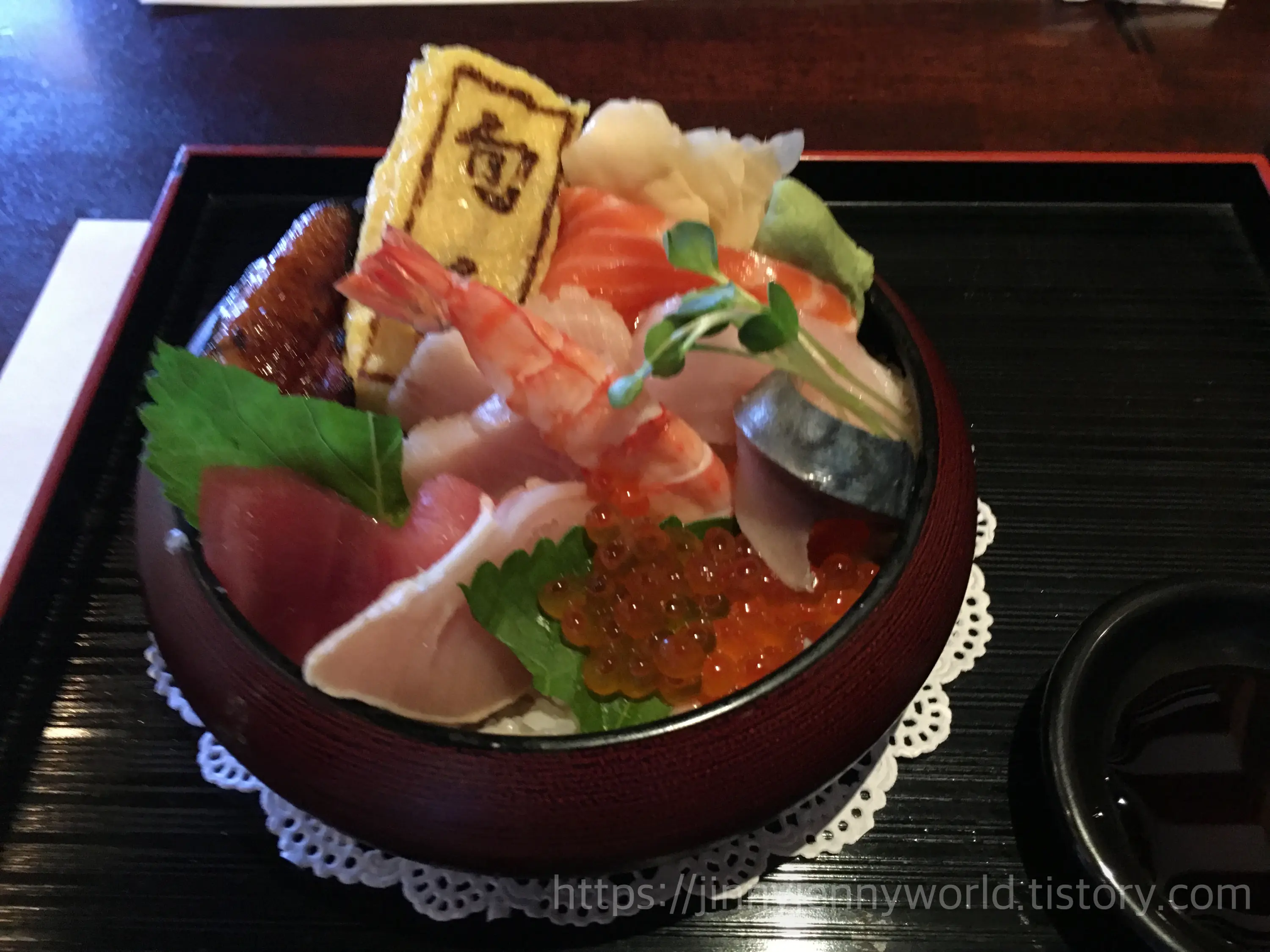 Shunka Sushi &amp; Japanese Cuisine Chirashi Bowl