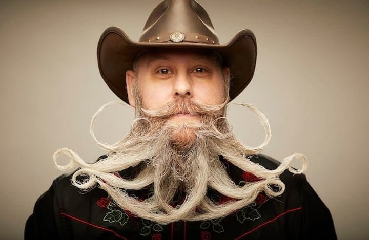 2022년 콧수염 선수권 대회 우승자 Spectacular Sculptural Facial Hair From the 2022 National Beard and Moustache Championships