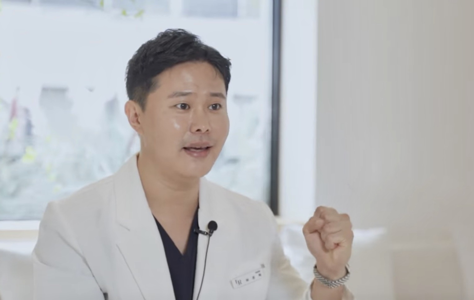  목주름 시술, 청담동 피부과 대표원장이 알려주는 Tip