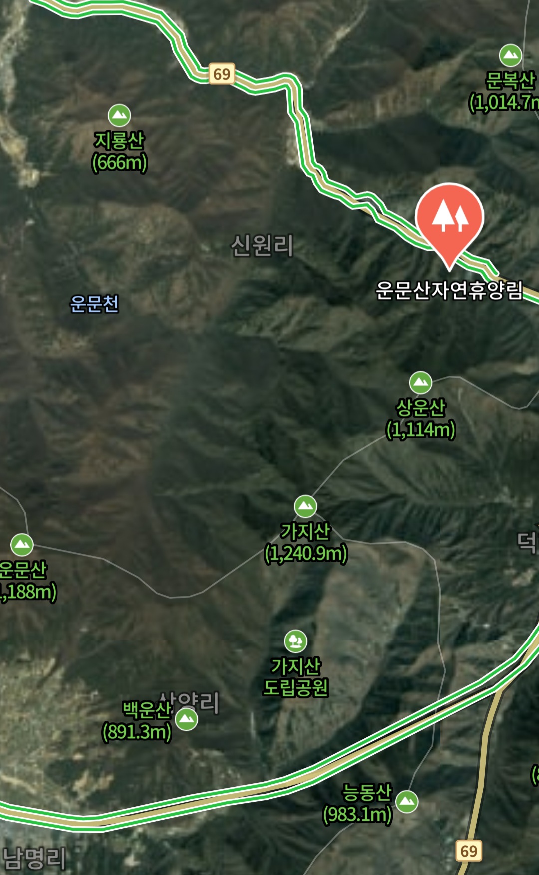 운문산자연휴양림 주변 산