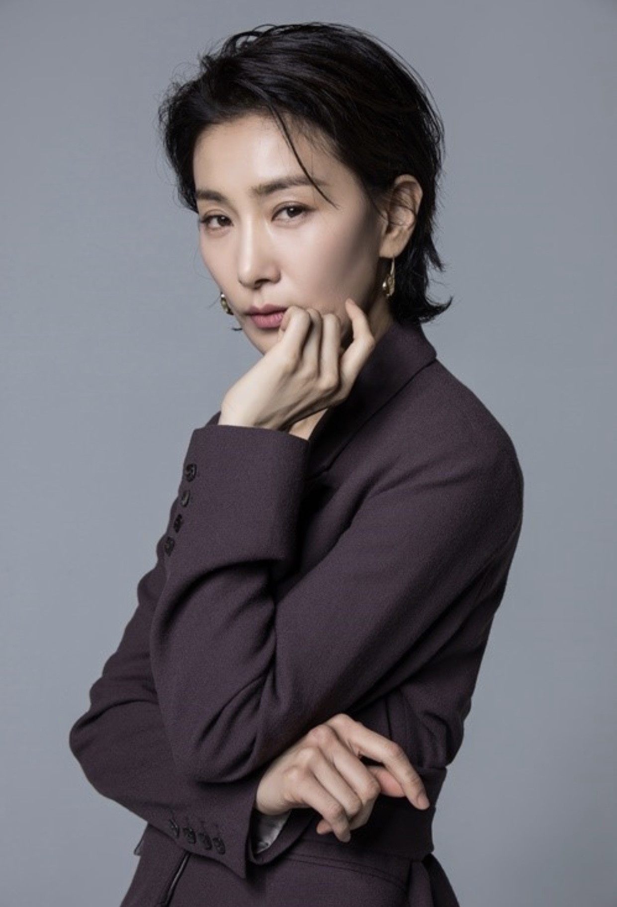  배우 김서형 소속사 갈등 논란 및 갑질 논란