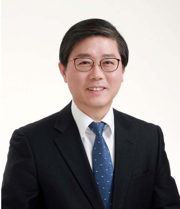  변창흠 국토부장관 프로필