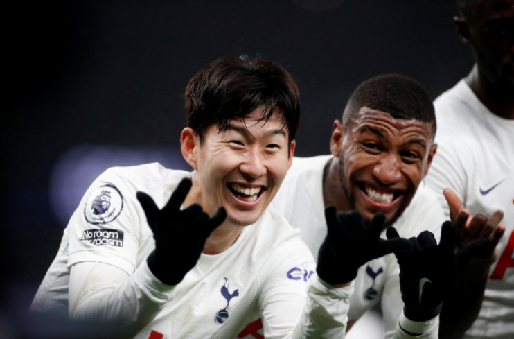  손흥민 리그 8호골, 4경기 연속골 터트리며 크리스털 팰리스에 3:0 완승