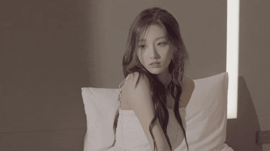  [러블리즈 정예인] 플러스 앤 마이너스(Plus n Minus) 자켓 메이킹 움짤