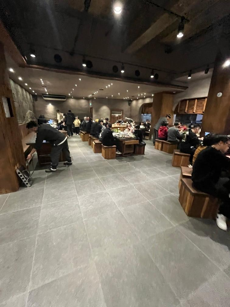 신중산간제주흑돼지 내부모습