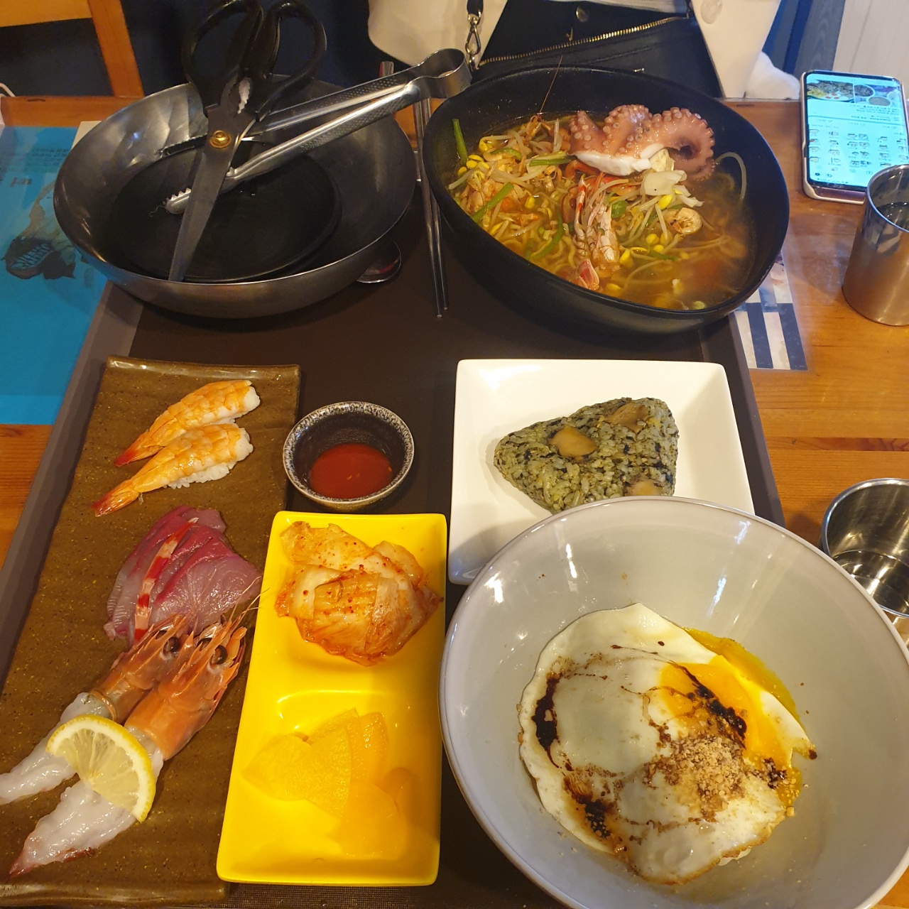  제주도 성산 맛집 : '떠돌이 식객' :: 2인 셋트 독특하면서 최고로 맛있었던 집 재방문 의사 200%