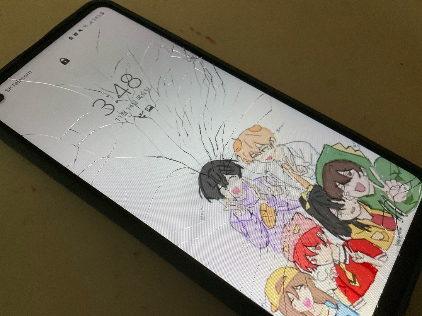 갤럭시 A21s 휴대폰 액정이 와장창 교체 비용