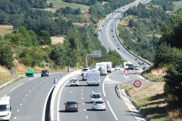 세계에서 가장 좋은 도로를 가진 상위 5개국 VIDEO:Top 5 Countries with the Best Roads in the World