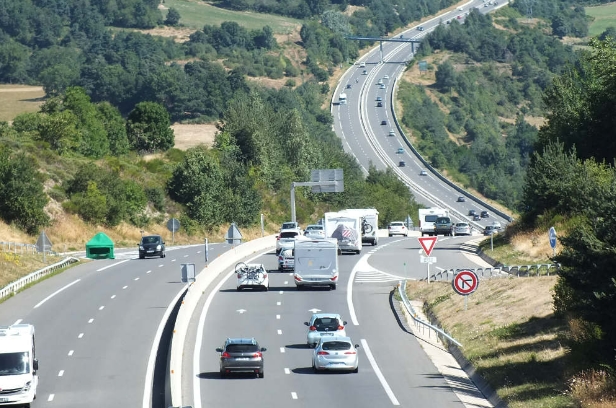 세계에서 가장 좋은 도로를 가진 상위 5개국 VIDEO:Top 5 Countries with the Best Roads in the World