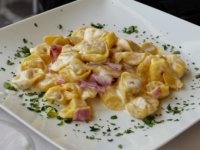 이탈리아 만두 중 하나인 tortellini