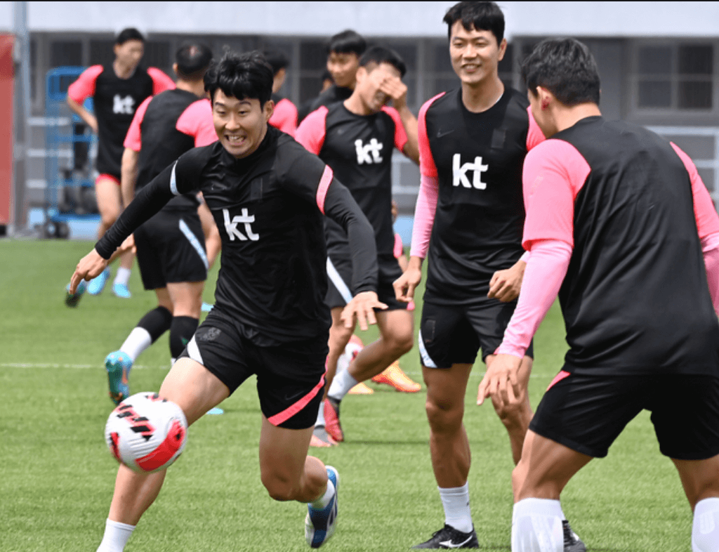 월드컵 예선 축구 한국 vs 태국 훈련장면