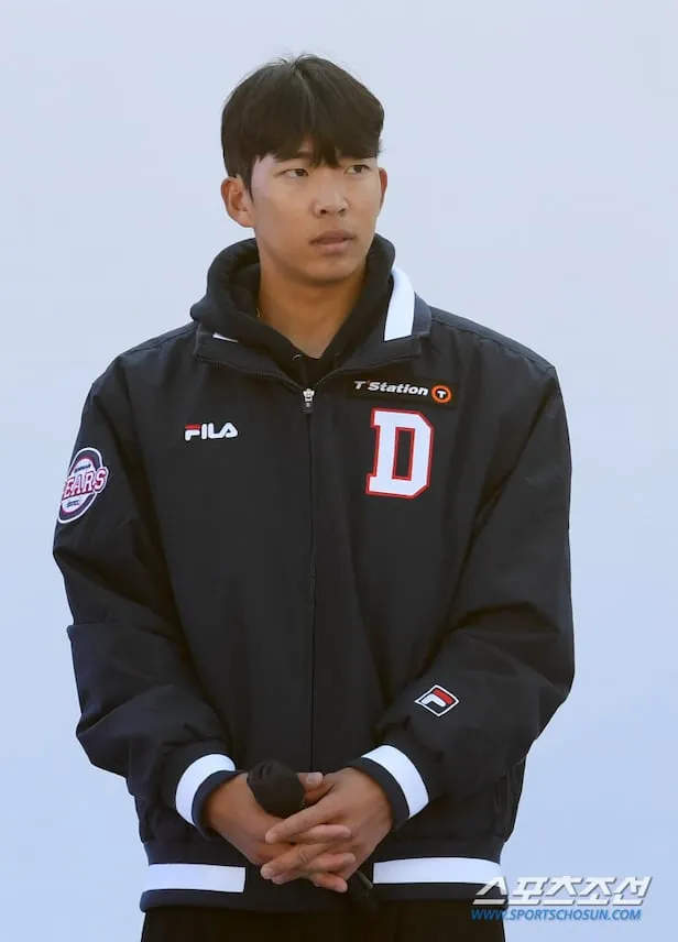 두산 김민석 23 트레이드 후 오릭스전에서 맹활약하며 교체 출전해 2안타 3타점을 기록_6