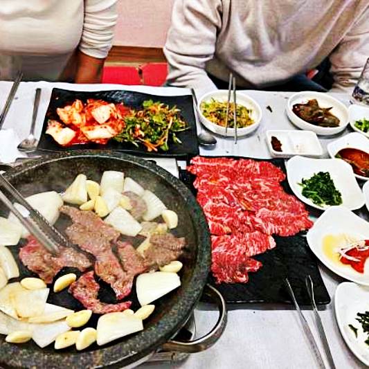  10월16일 생생정보 들기름 소고기 정식 식객 허영만 백반기행 소개 임하룡 고향 여행 단양 제천 추천 맛집 한우 로스 돌판구이 한정식 방송 정보