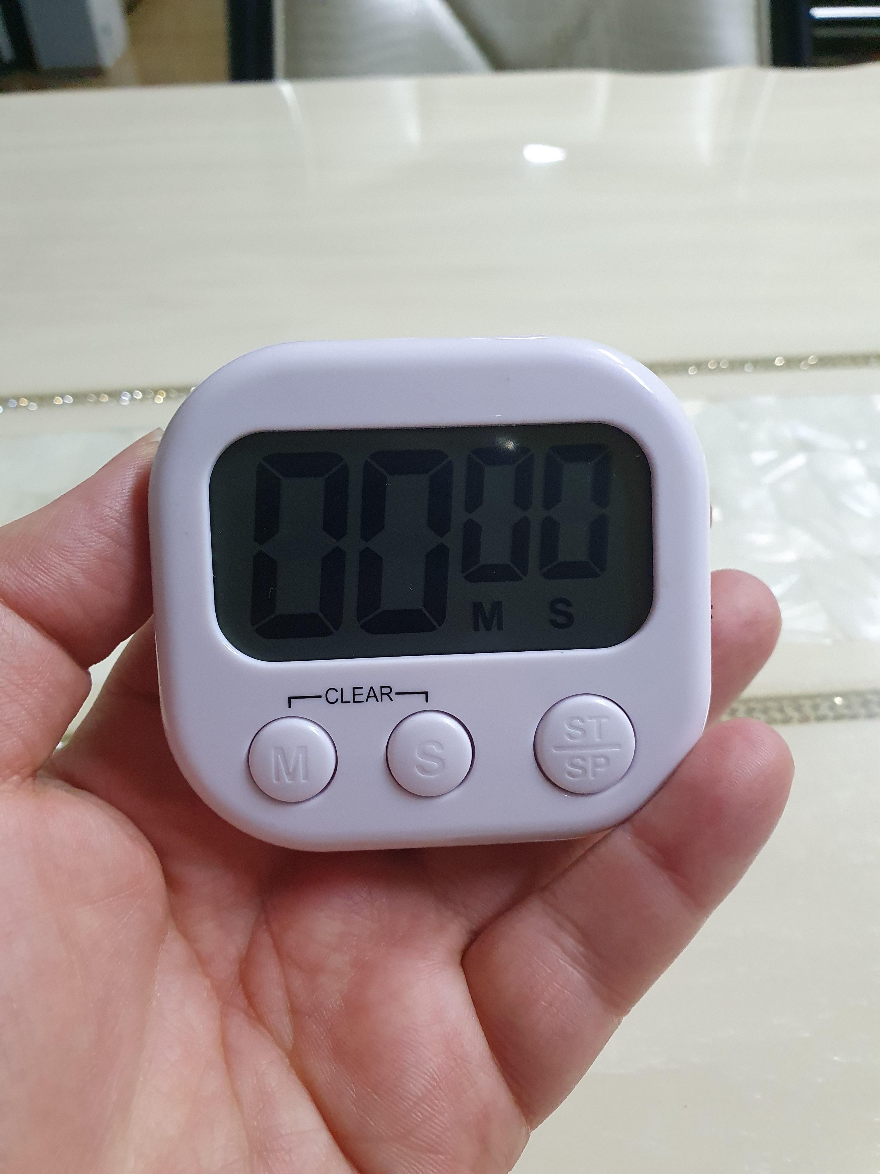 JS-118 KITCHEN TIMER 쿠킹타이머 단순하고 명료하게 디자인 되어 있음.