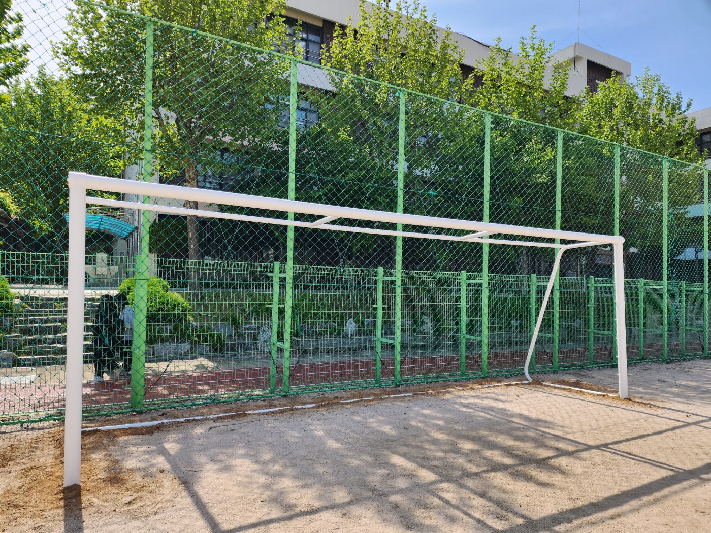  [날개스포츠] 서울신원중학교 축구골대 도색, 축구골대 페인트 작업
