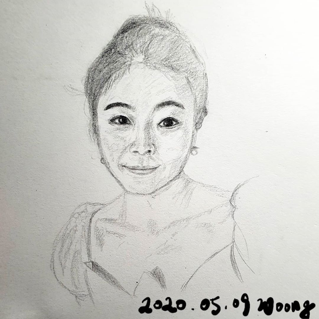  2020.05.09. 여성 여자 초상화 스케치