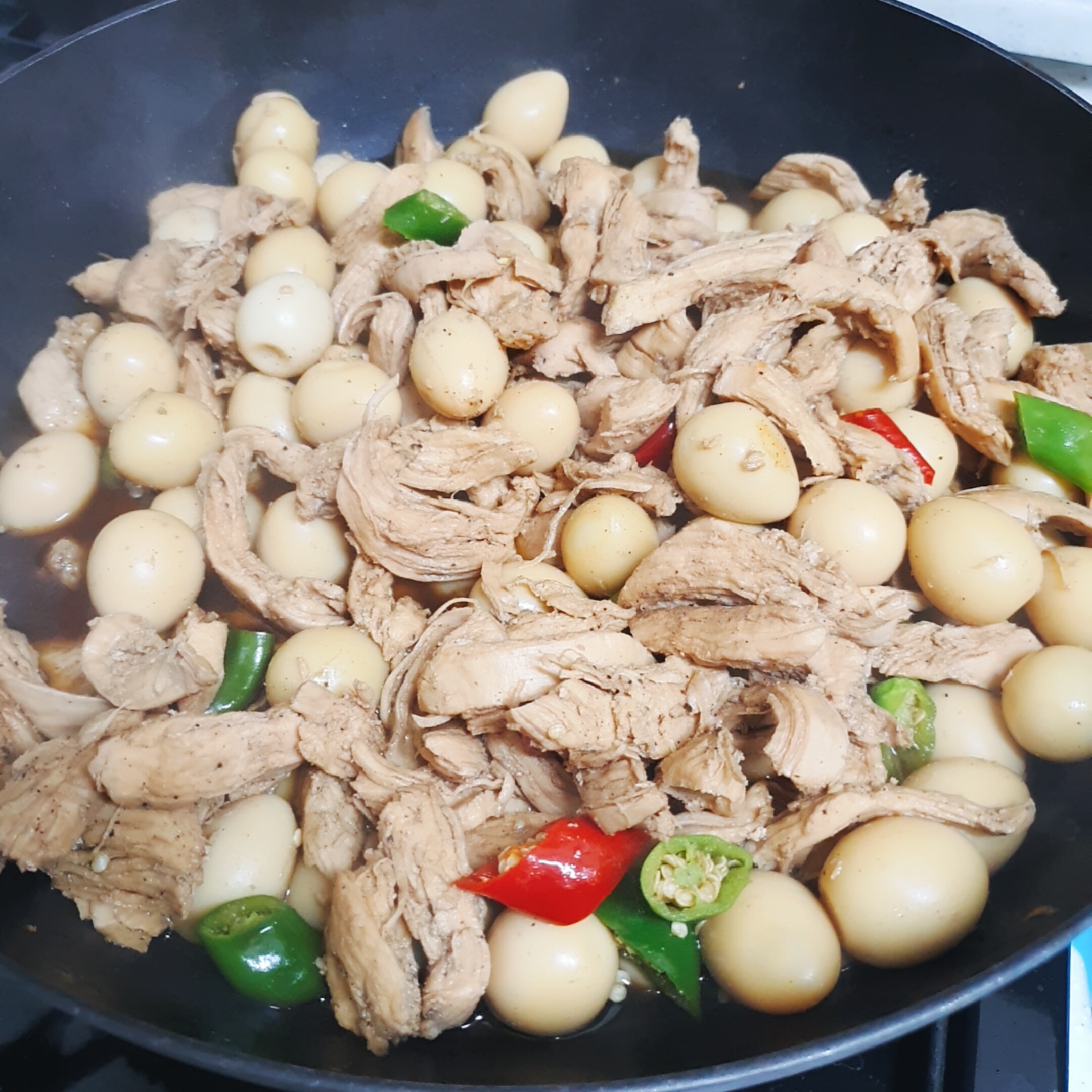 닭가슴살로 맛있는 음식을 만들어보자! - 닭가슴살 장조림