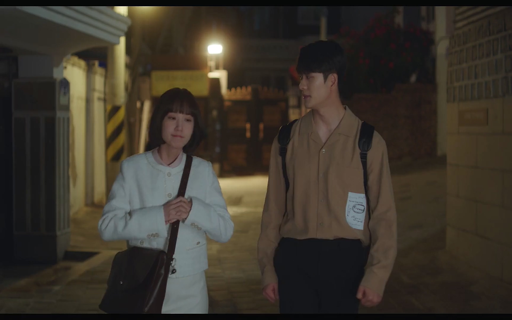 이상한 변호사 우영우.E11.220803p.NF.WEB-DL.x264.AAC-HJN.mp4_20220815_161203.694.jpg