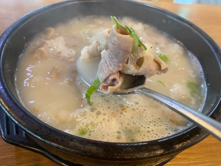 봉황국밥 이미지