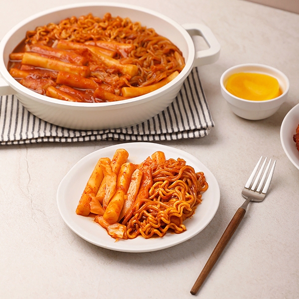 황금떡볶이 이미지