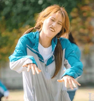  유재석 사진첩 속에 있는 이미주 사진
