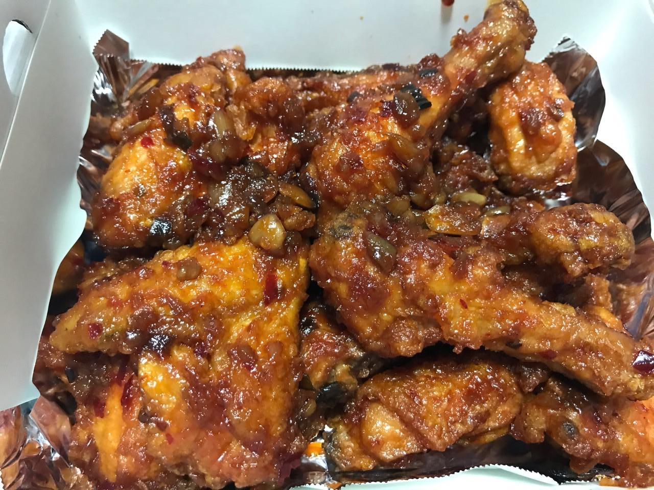  치킨더홈 매콤달콤한 마늘깐풍치킨 후기