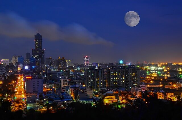 도시 야경 사진